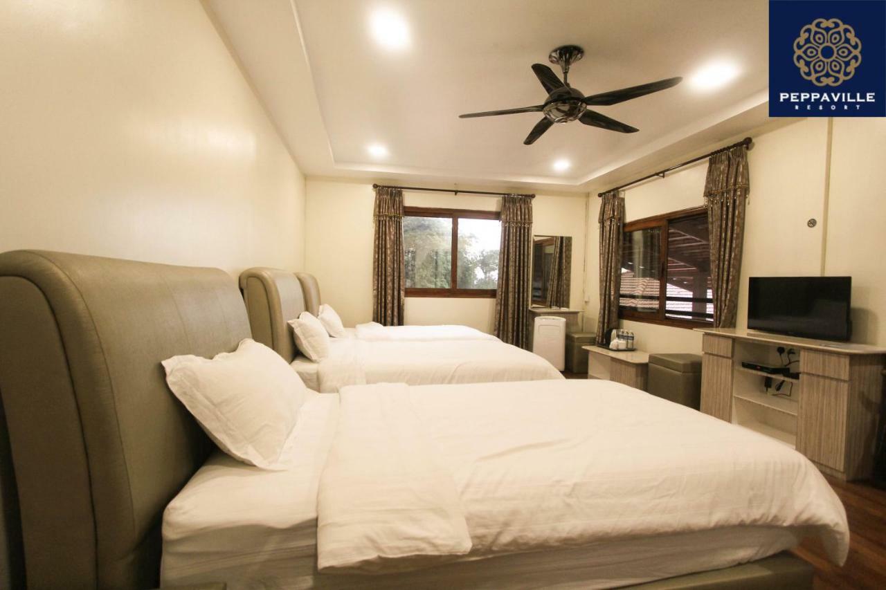 Peppaville Resort Janda Baik エクステリア 写真